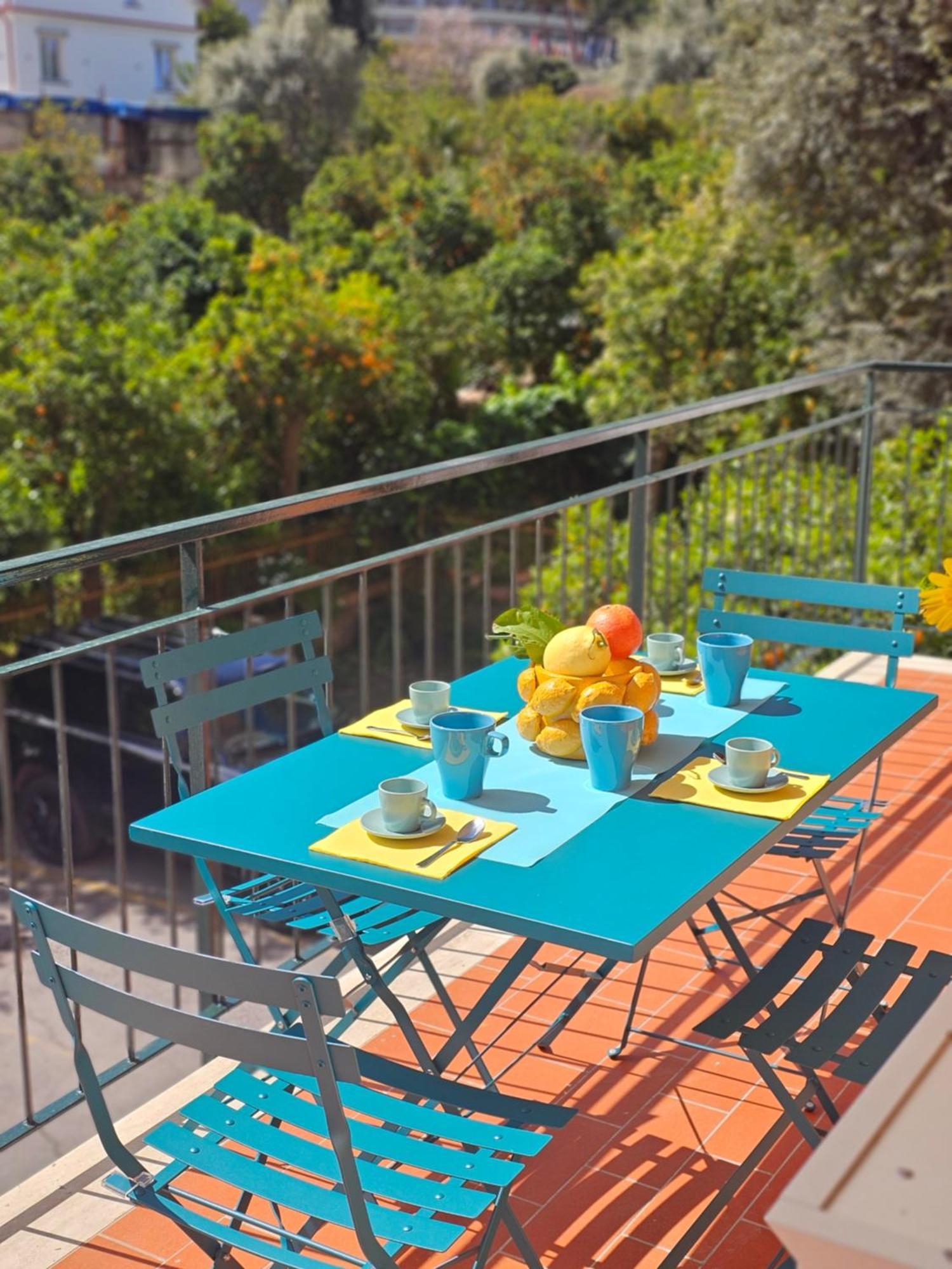 Sunny Flat Apartment Sorrento Exterior foto